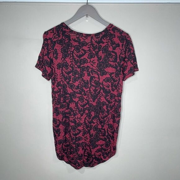 Aritzia Wilfred Dark Maroon & Black High Low Side Slit Short Sleeve Top - Picture 4 of 5